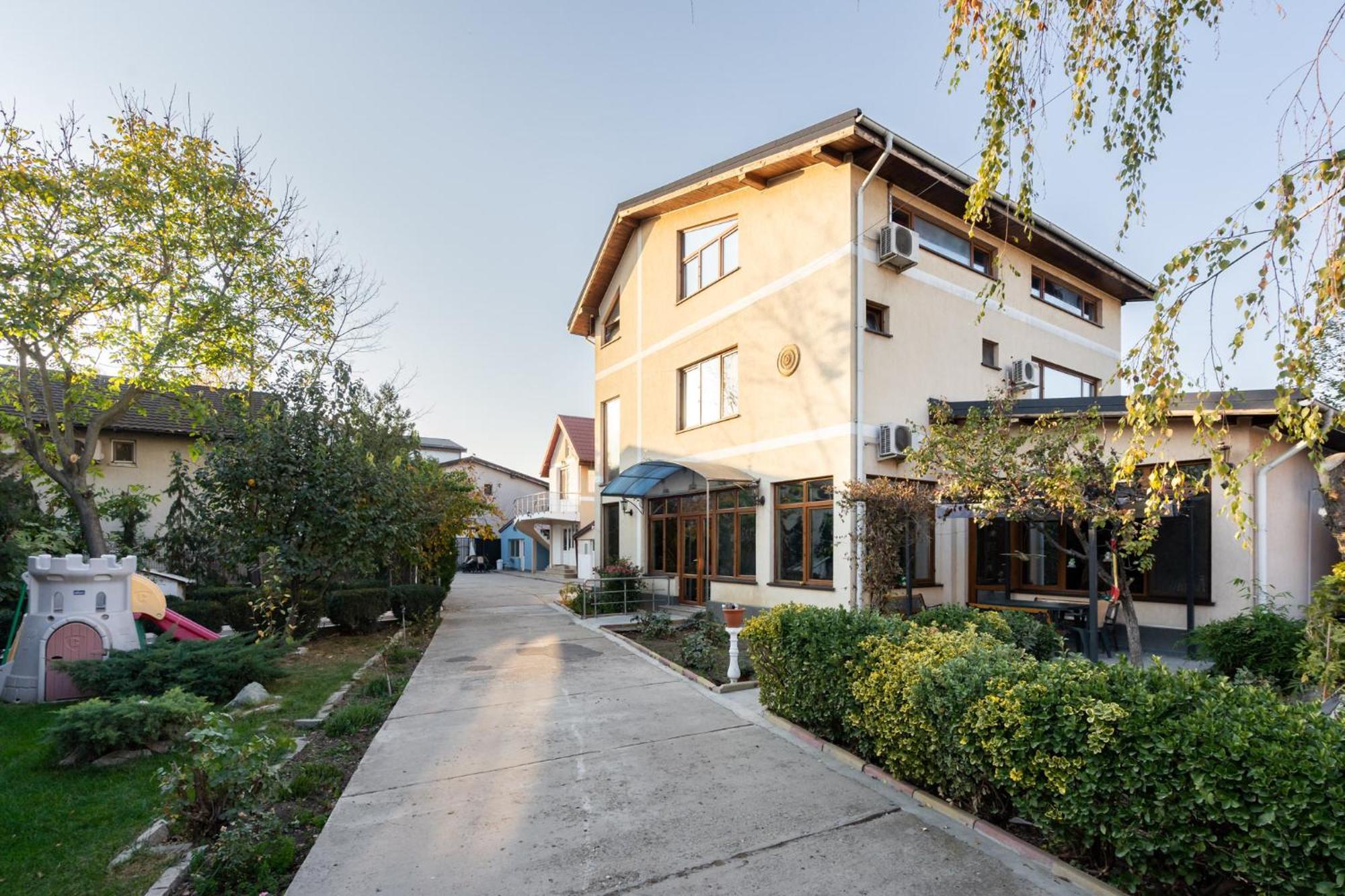 Cristalex Villaverde Bucharest Pantelimon Exterior foto
