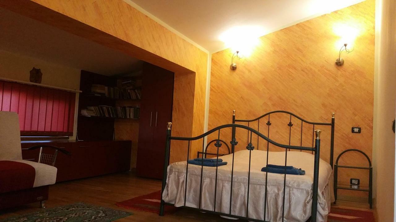 Cristalex Villaverde Bucharest Pantelimon Exterior foto